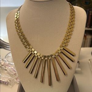 Elegant Gold Harlow Necklace